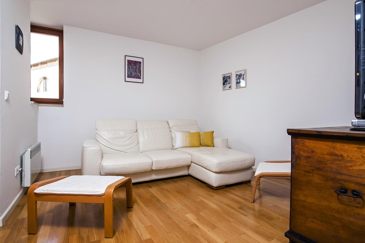 Apartment Campanile Rovinj Exterior foto